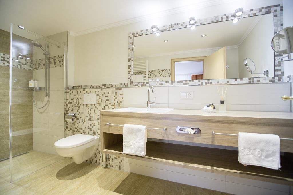 Flair Hotel Adlerbad باد بيترستال غريسب المظهر الخارجي الصورة